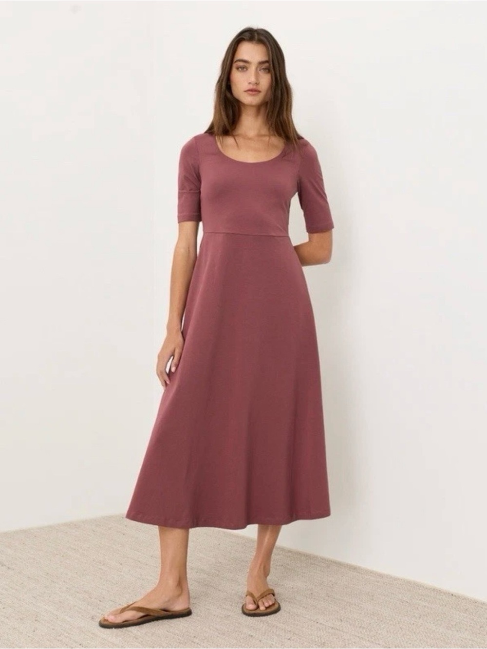 Pact Scoop Neck Midi Dress in plum wine.

A bestseller and currently sold out